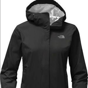 Women’s north face rain jacket perfect condition